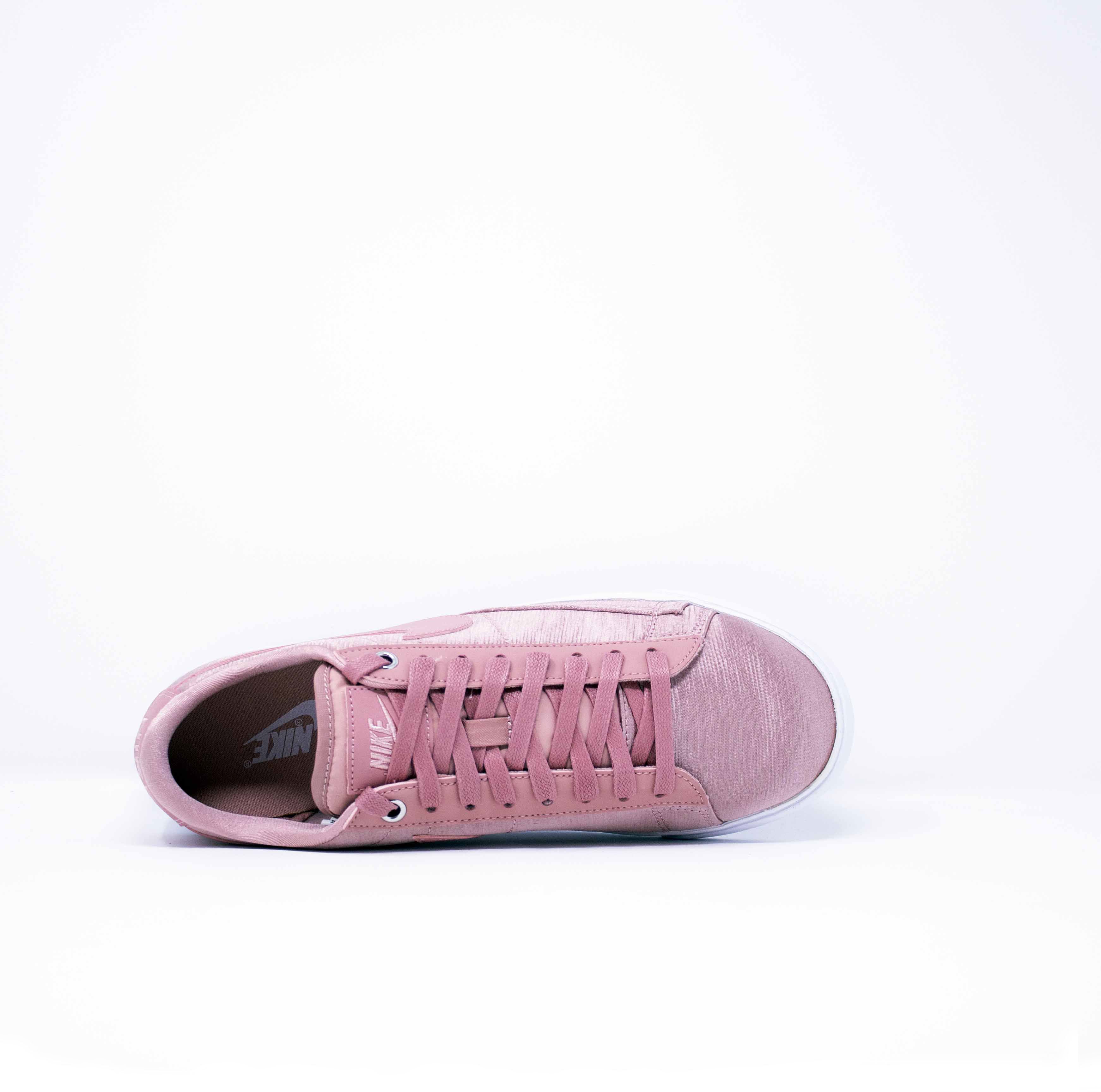 NIKE SPORTSWEAR | Sneakers Donna